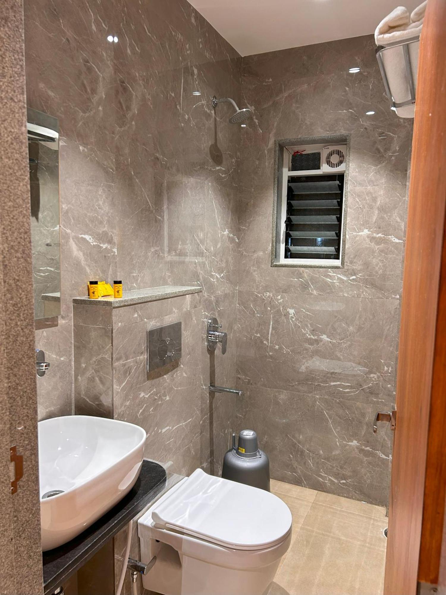 Hotel Neem Heritage Shirdi Eksteriør bilde