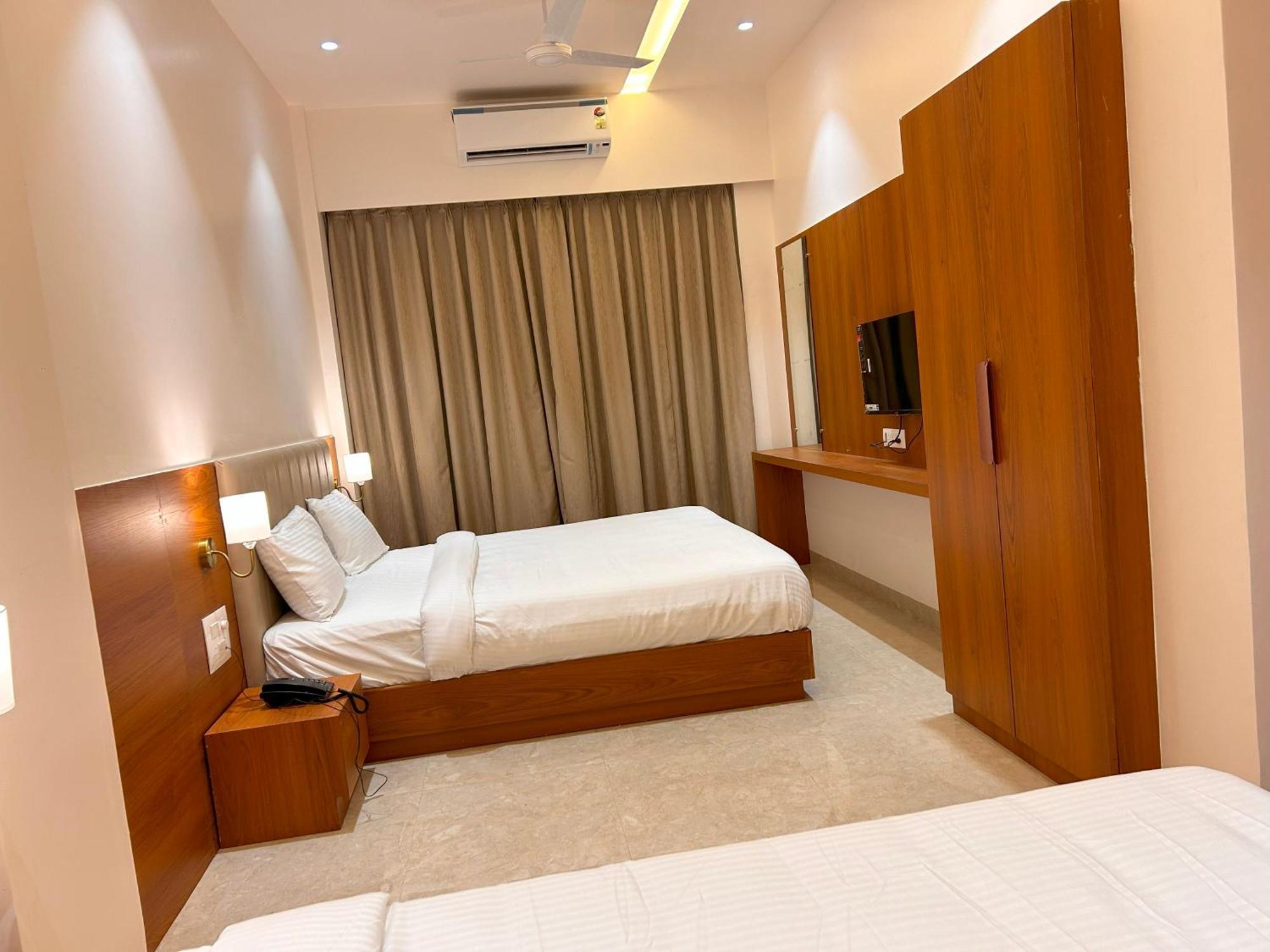 Hotel Neem Heritage Shirdi Eksteriør bilde